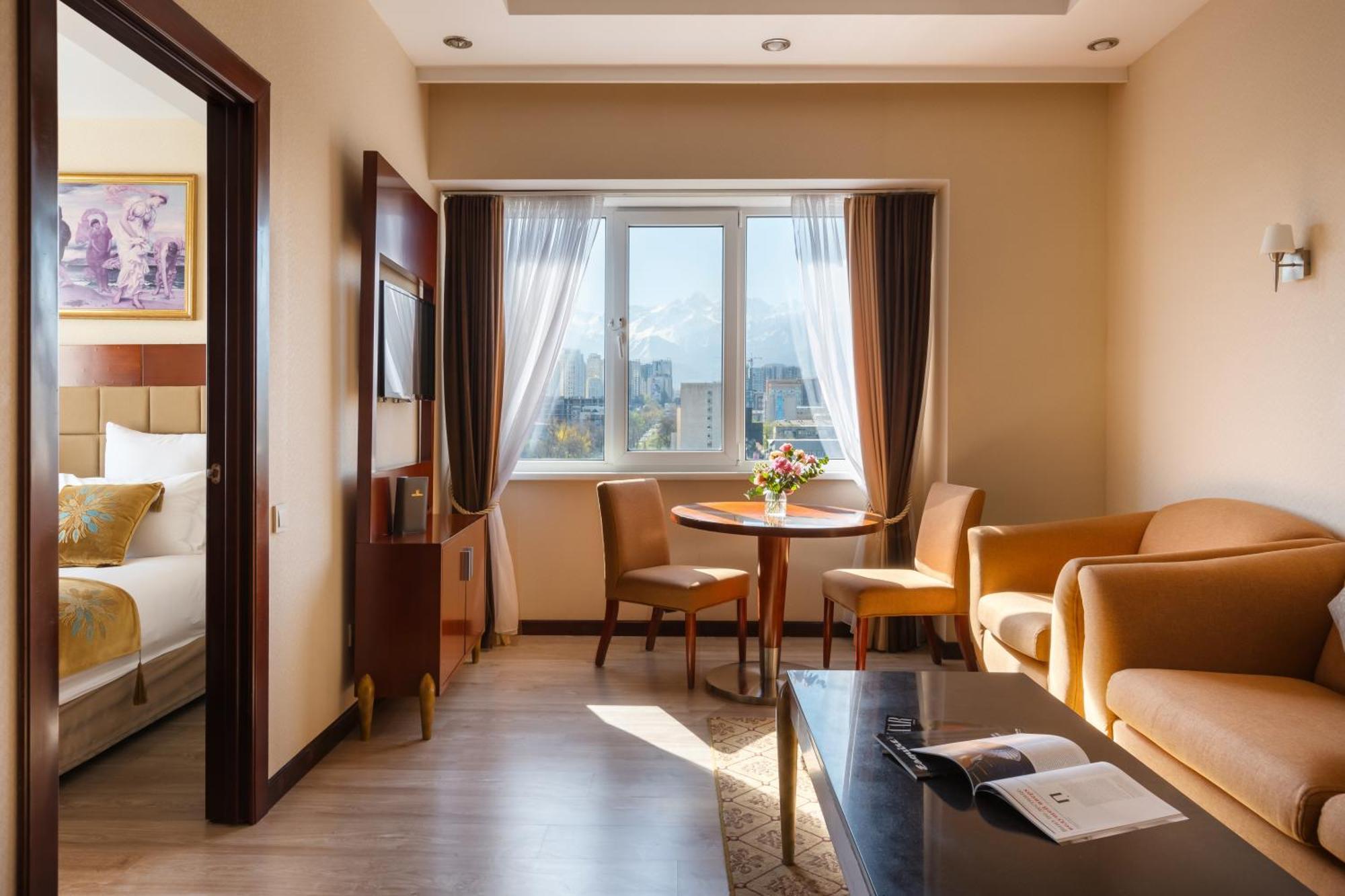 Regardal Hotel Алматы Экстерьер фото